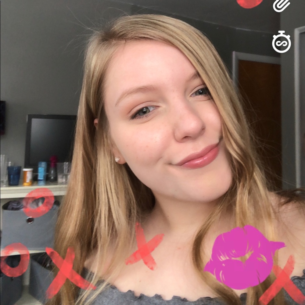 Meet your Posher, Maddy